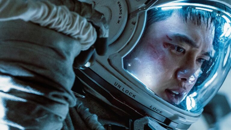 ‘The Moon’ Review: A Decent Visual Showcase of a Space Survival Drama but Can’t Overcome Its Bloated Storyline
